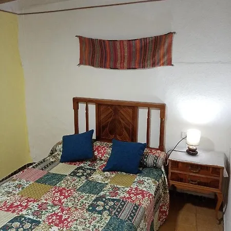 Casa Hostalas Holiday home